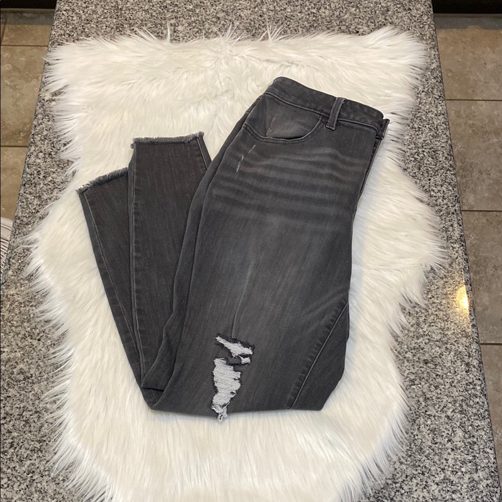 4/$20 Women's Gray Distressed Jeans